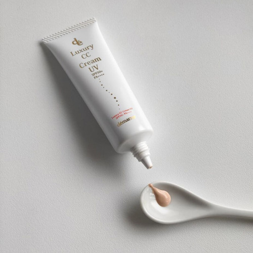 Demarrer Luxury CC Cream UV / Крем-санскрин с легким тоном, SPF50+ PA++++